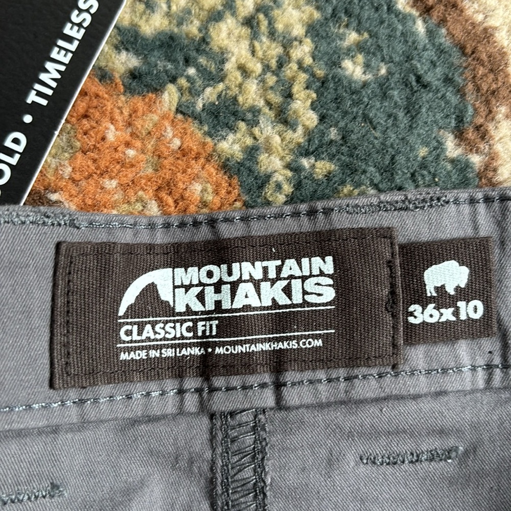 NWT Mountain Khakis shorts - Picture 3 of 4